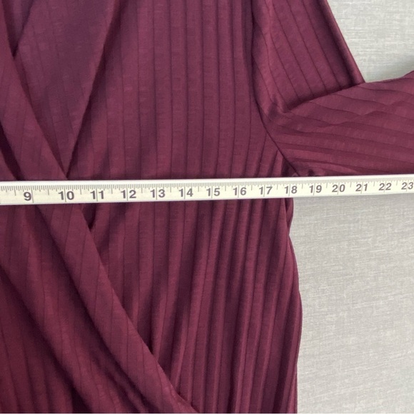 Reitmans Criss Cross Front Top Womens Sz XL Elastic Waist Three Quarter Sleeves - Picture 8 of 9